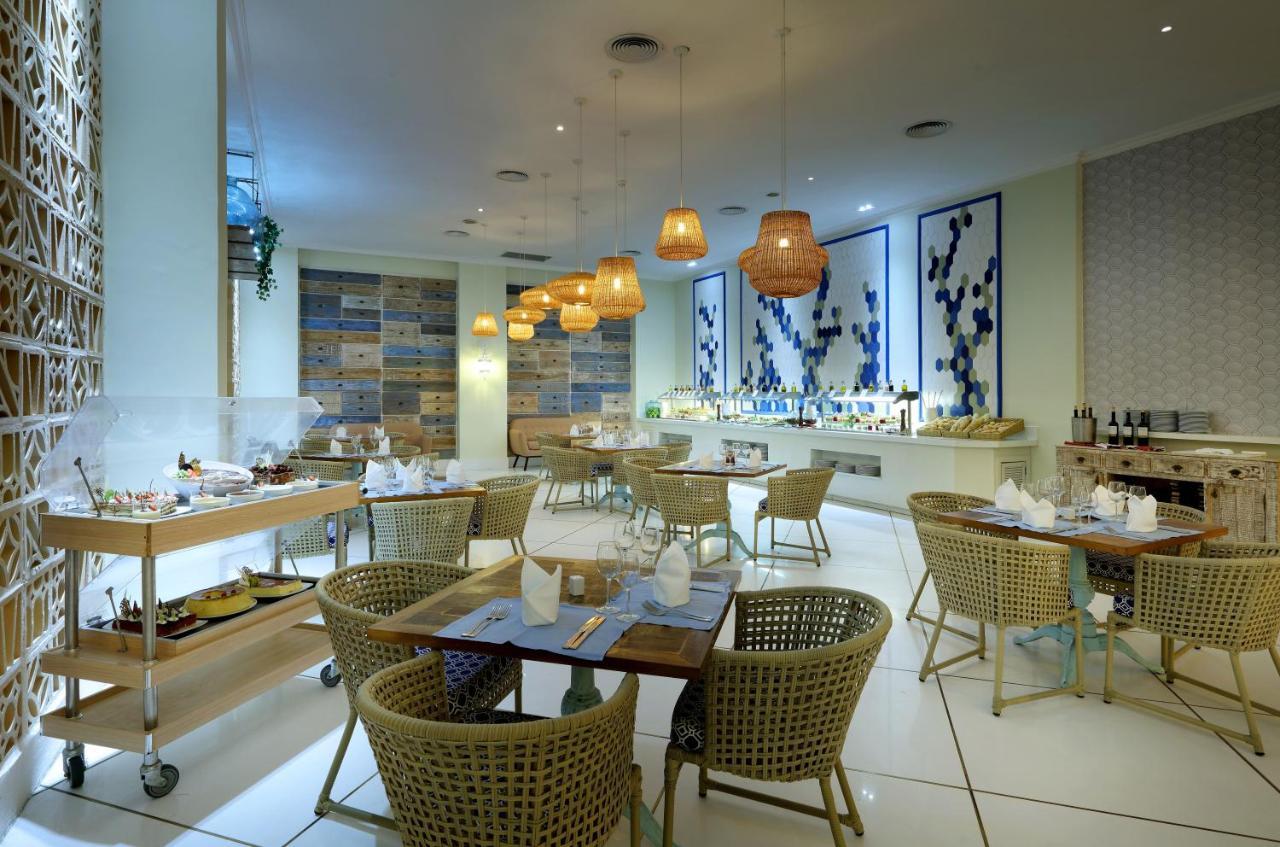 The Signature Level At Grand Palladium Imbassai Resort & Spa Exterior photo